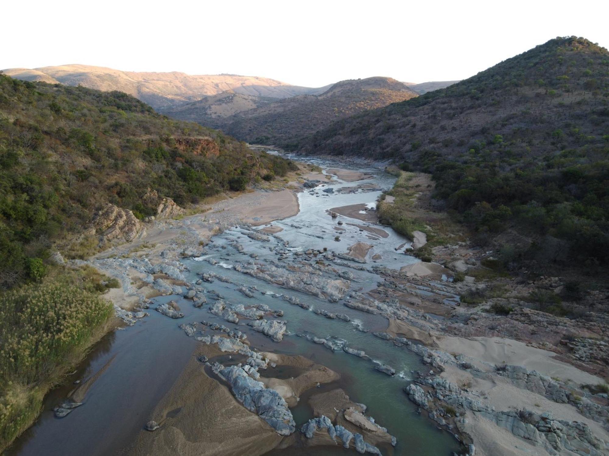 Zulu Rock Lodge - Babanango Game Reserve Ulundi Luaran gambar