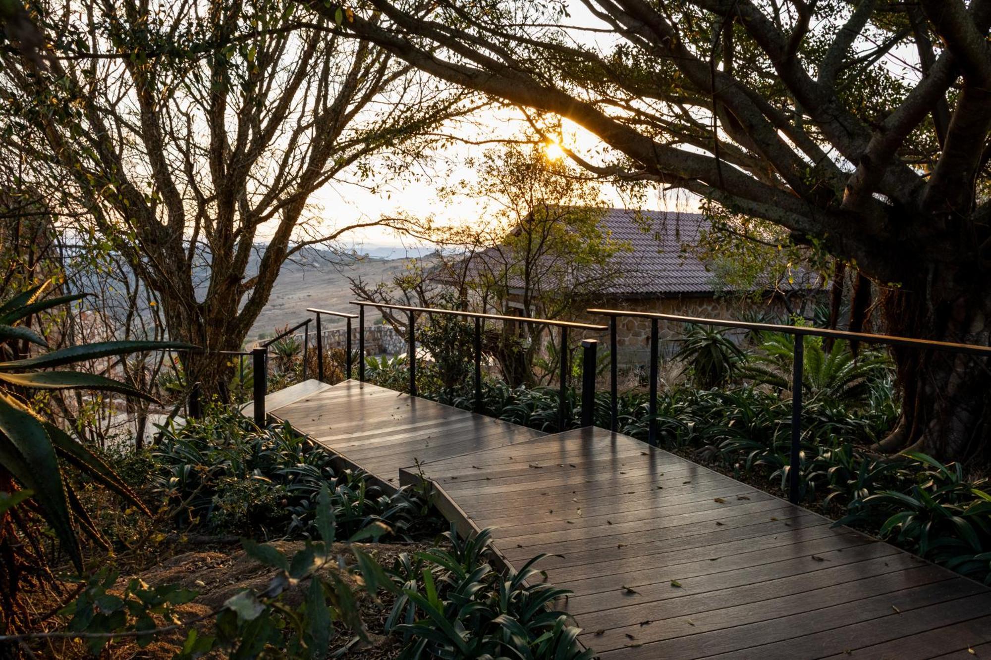 Zulu Rock Lodge - Babanango Game Reserve Ulundi Luaran gambar